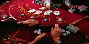 Proper table etiquette at casinos